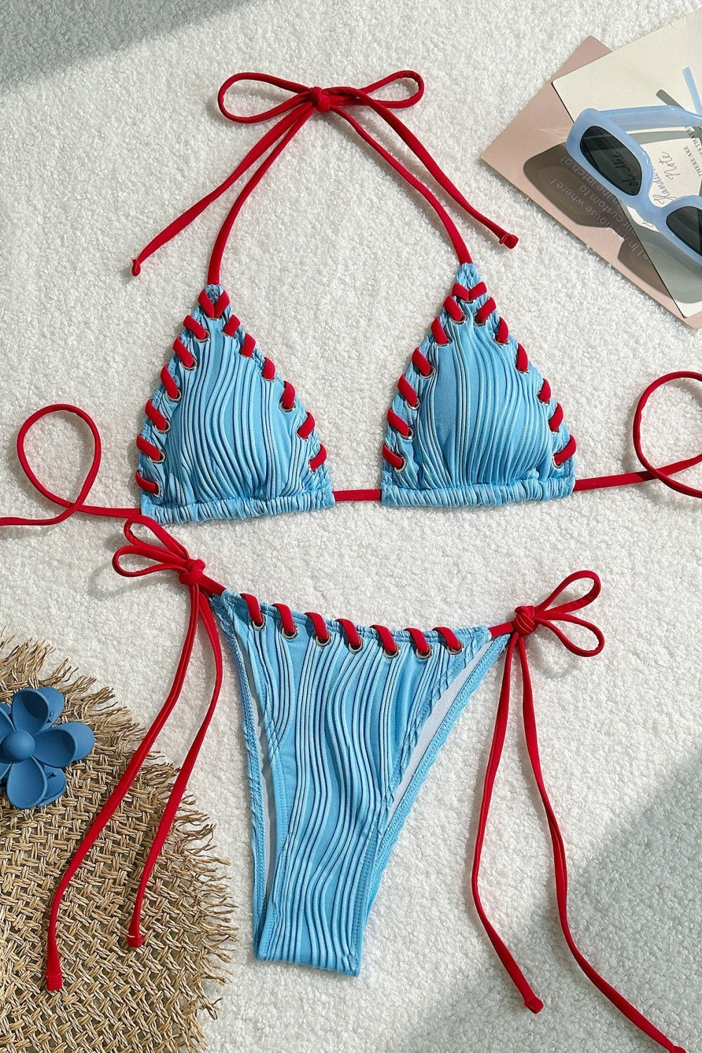 Bikini de dos piezas con cuerda trenzada colorida