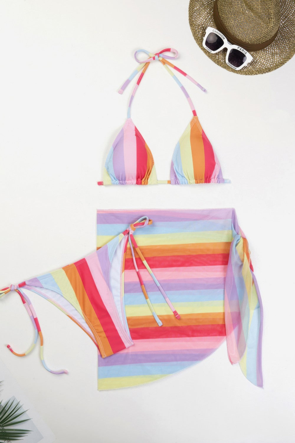 Conjunto de bikini de tres piezas con pañuelo para atar